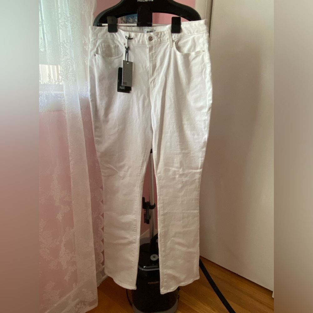 PAIGE HOURGLASS HIGH RISE BOOT FLAUNT DENIM JEANS CRISP WHITE SIZE 34 BRAND NEW